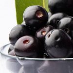 Quả trâm mốc hay quả mận đen (Quả Jamun)